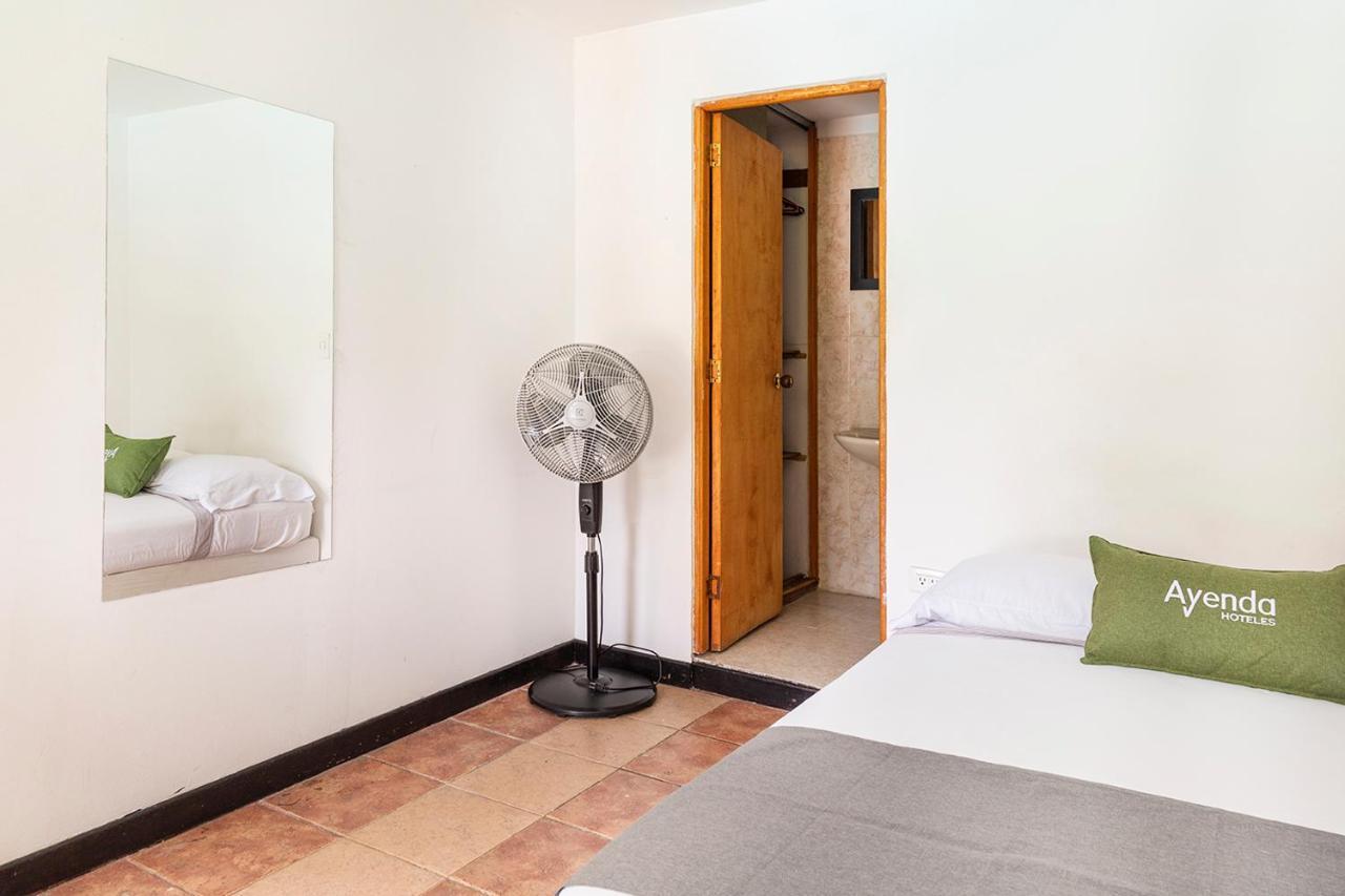 Hotel Premium Real Medellín Dış mekan fotoğraf