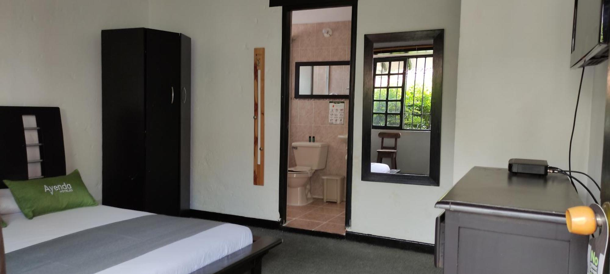 Hotel Premium Real Medellín Dış mekan fotoğraf